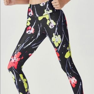 Black Floral print Demi Lovato Fabletics SZ:XXS